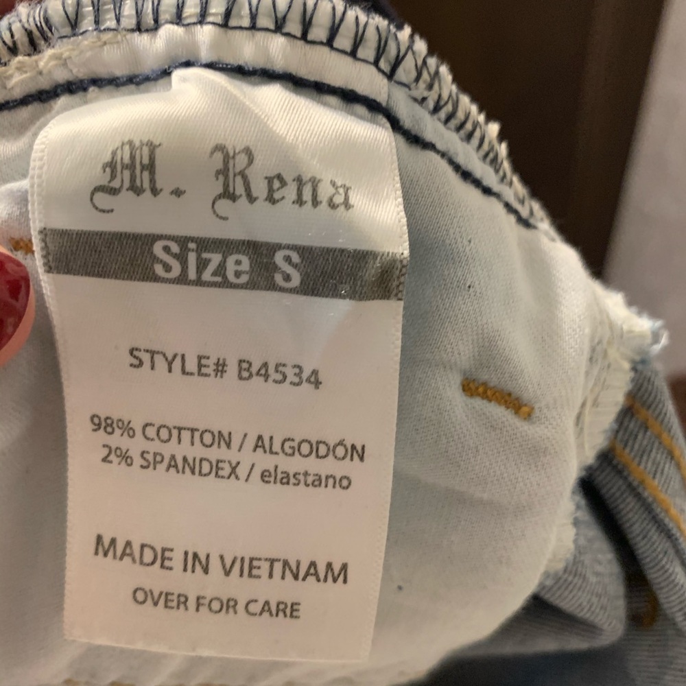 Jeans - Picture 3 of 3